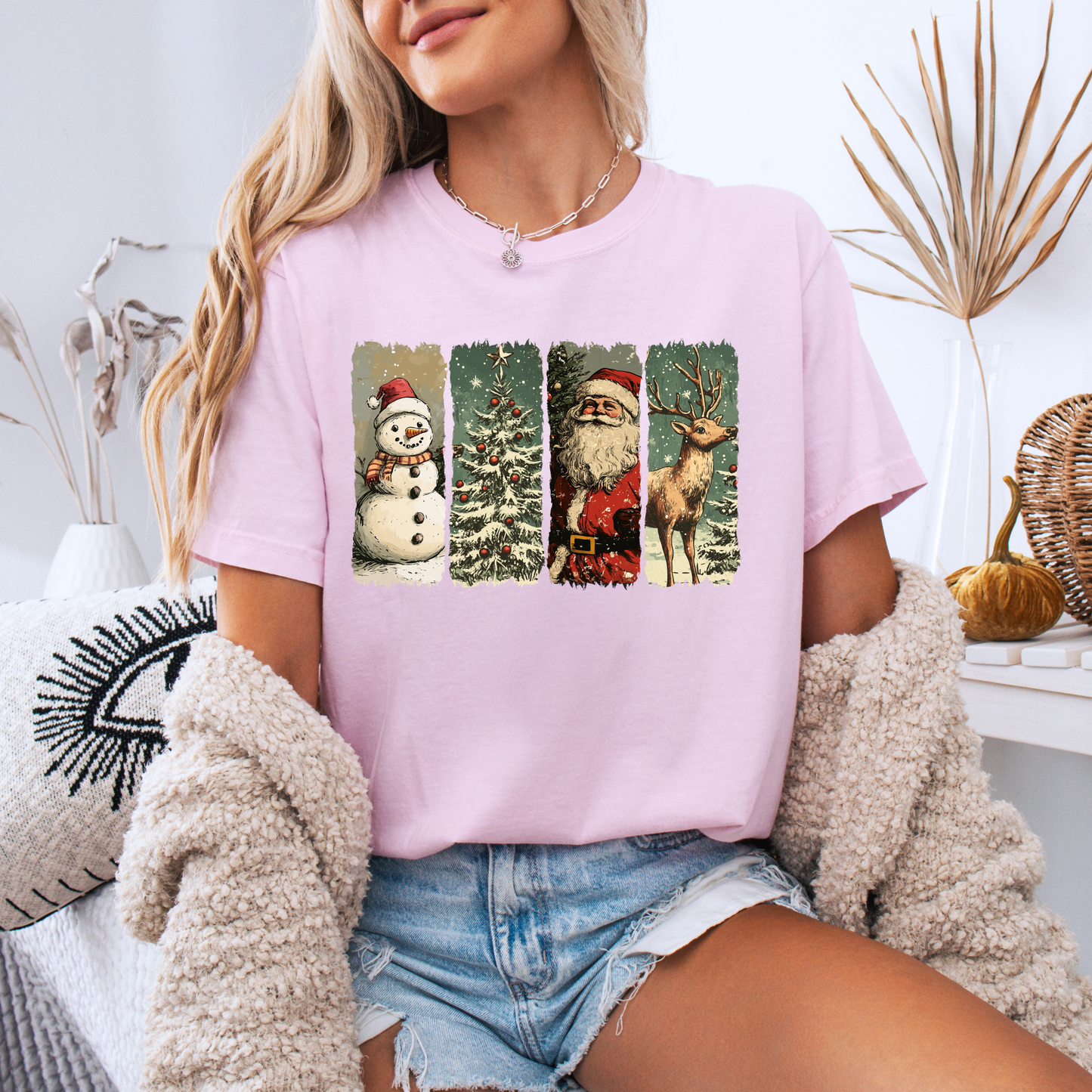 🌟🎄 Retro Holiday Magic 💫 100% Organic Cotton T-Shirt