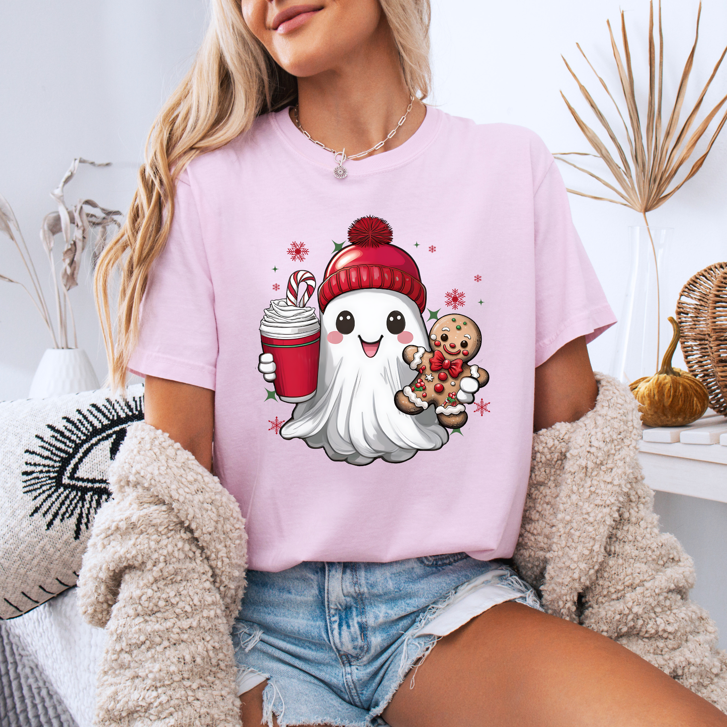 👻🎄 Christmas Boo ✨  100% Organic Cotton T-Shirt