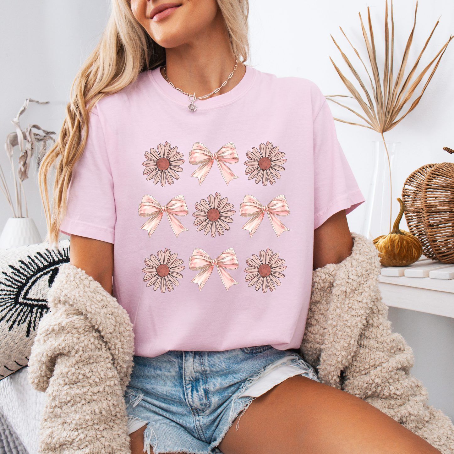 🌸 Pretty Petals & Pink Bows Tee 🎀