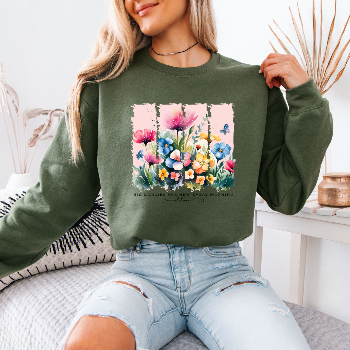 Floral Breeze Sweatshirt 📚✨