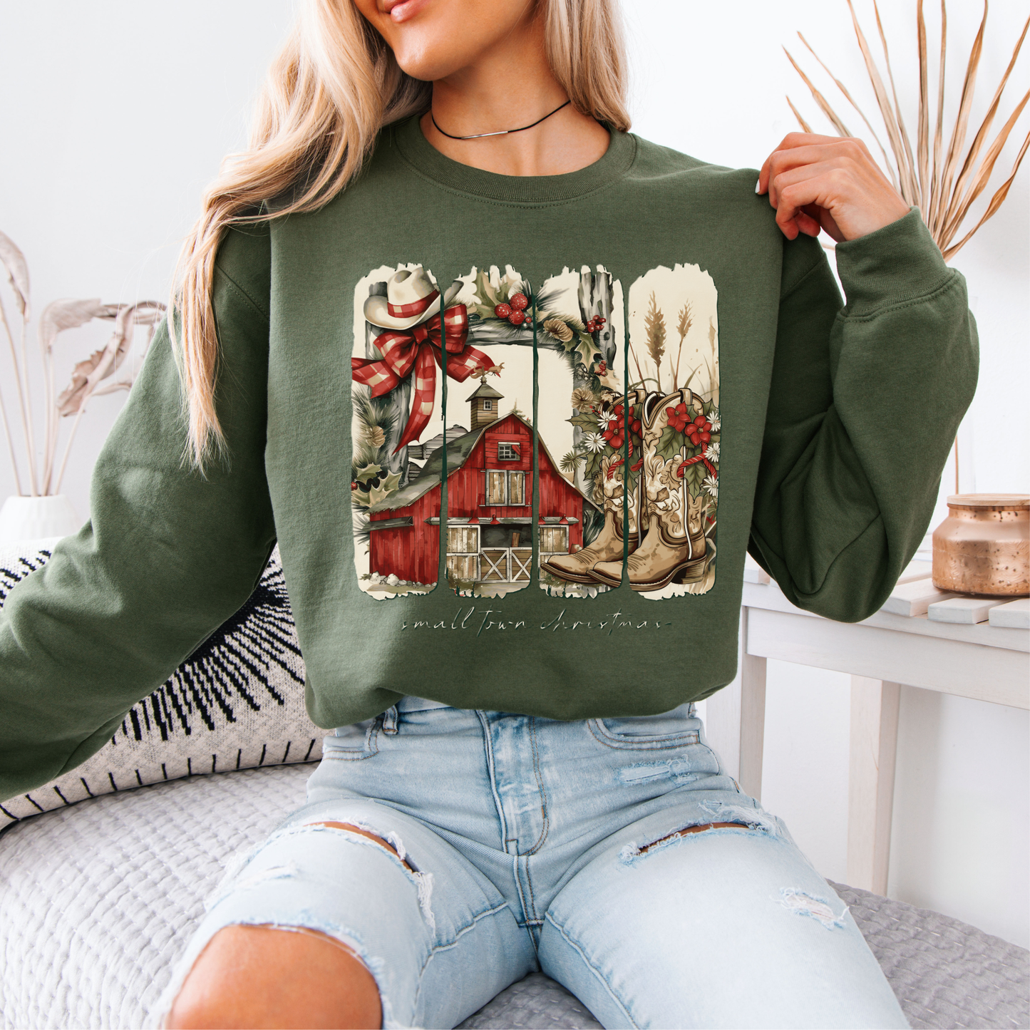 🎄 Small Town Christmas 🏘️ Organic Cotton Sweatshirt