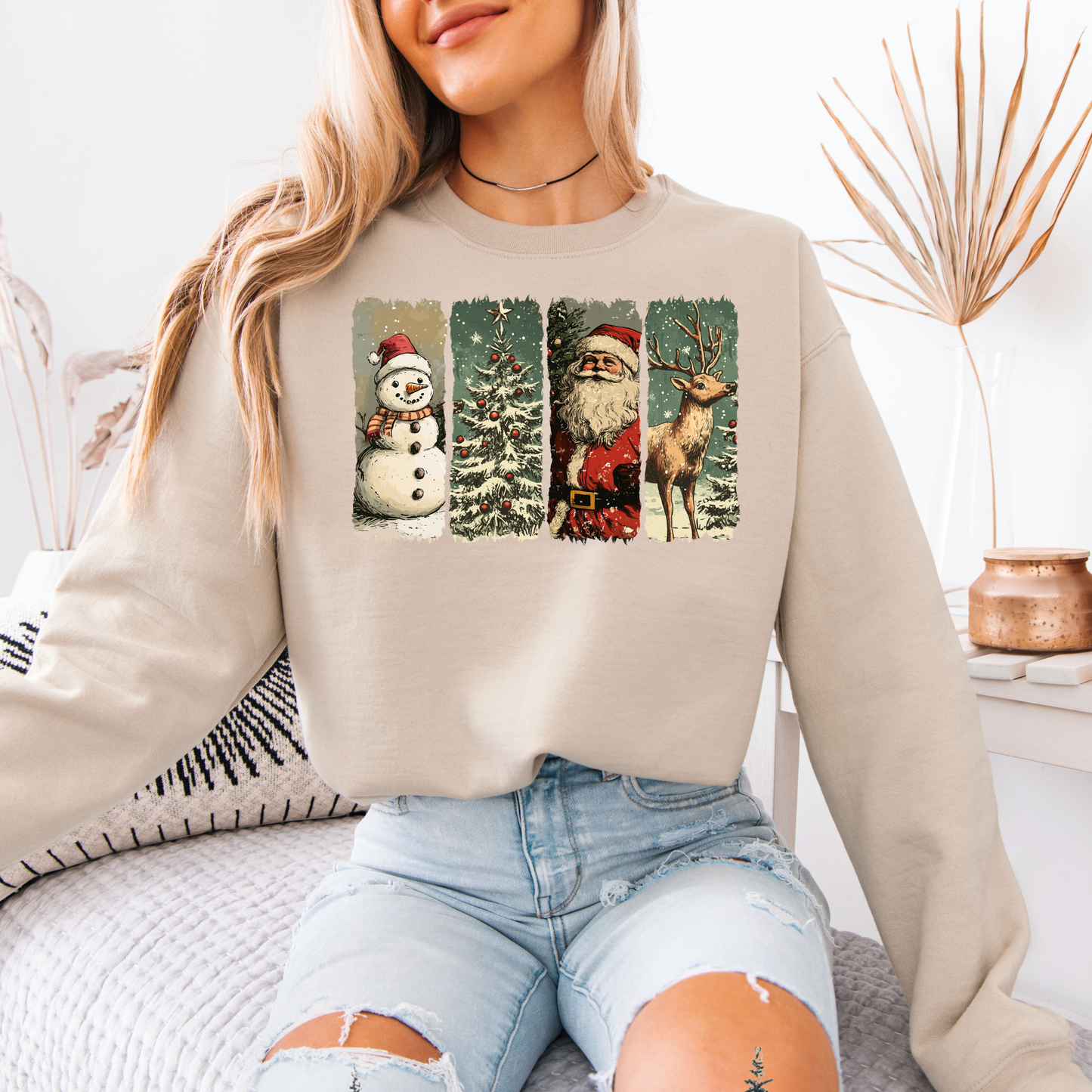 🌟 Retro Holiday Magic 🎄 Organic Cotton Sweatshirt