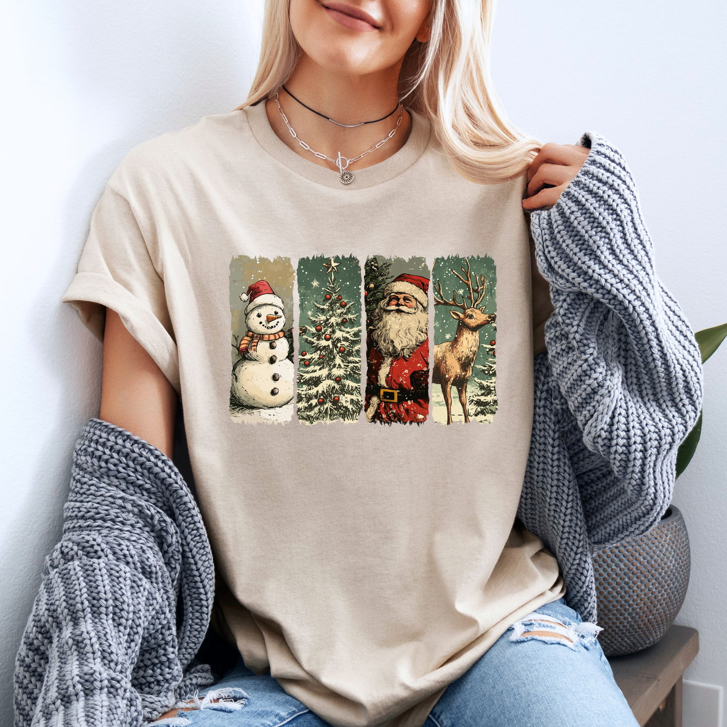 🌟🎄 Retro Holiday Magic 💫 100% Organic Cotton T-Shirt