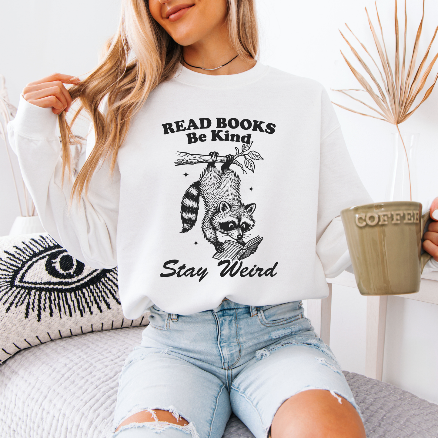 📚 Stay Weird Raccoon – Read Books, Be Kind, Embrace the Odd 🦝✨