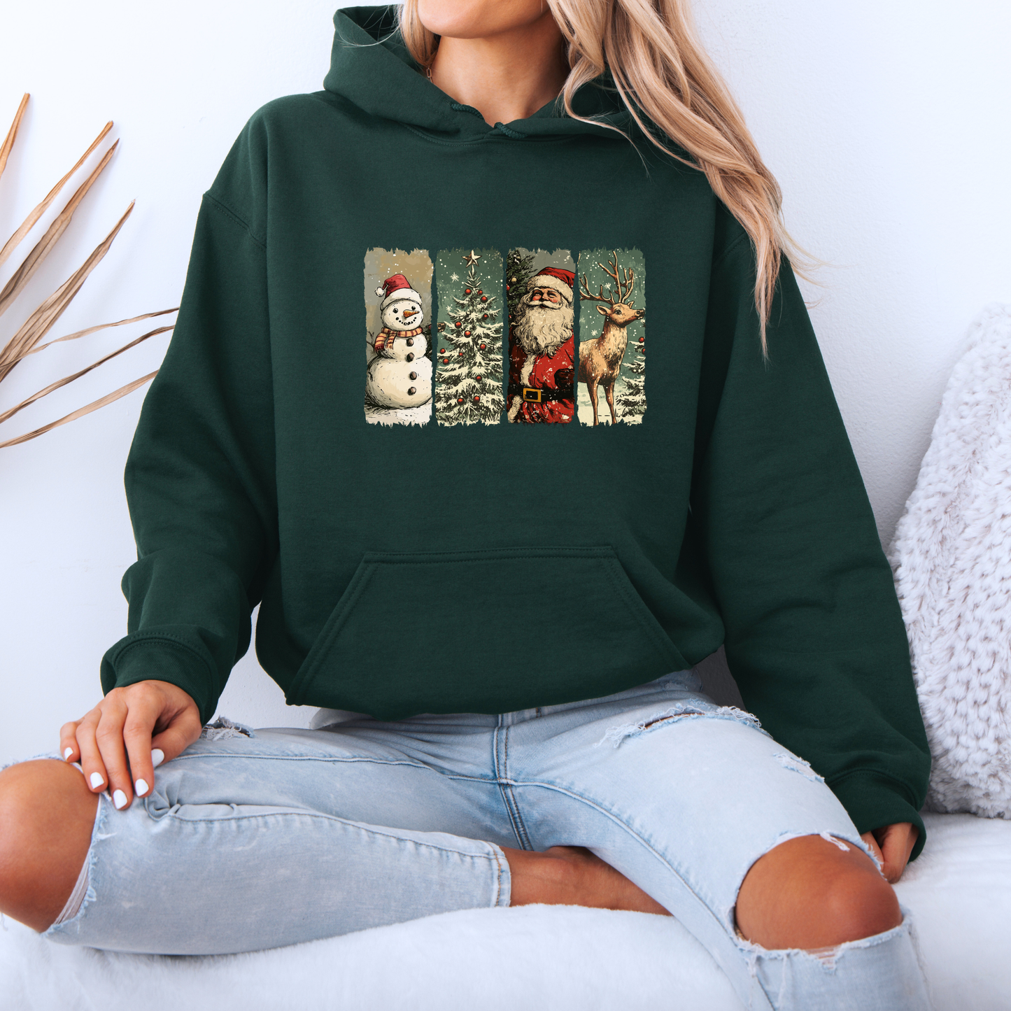🌟 Retro Holiday Magic 🎄  Luxuriously Thick Hoodie