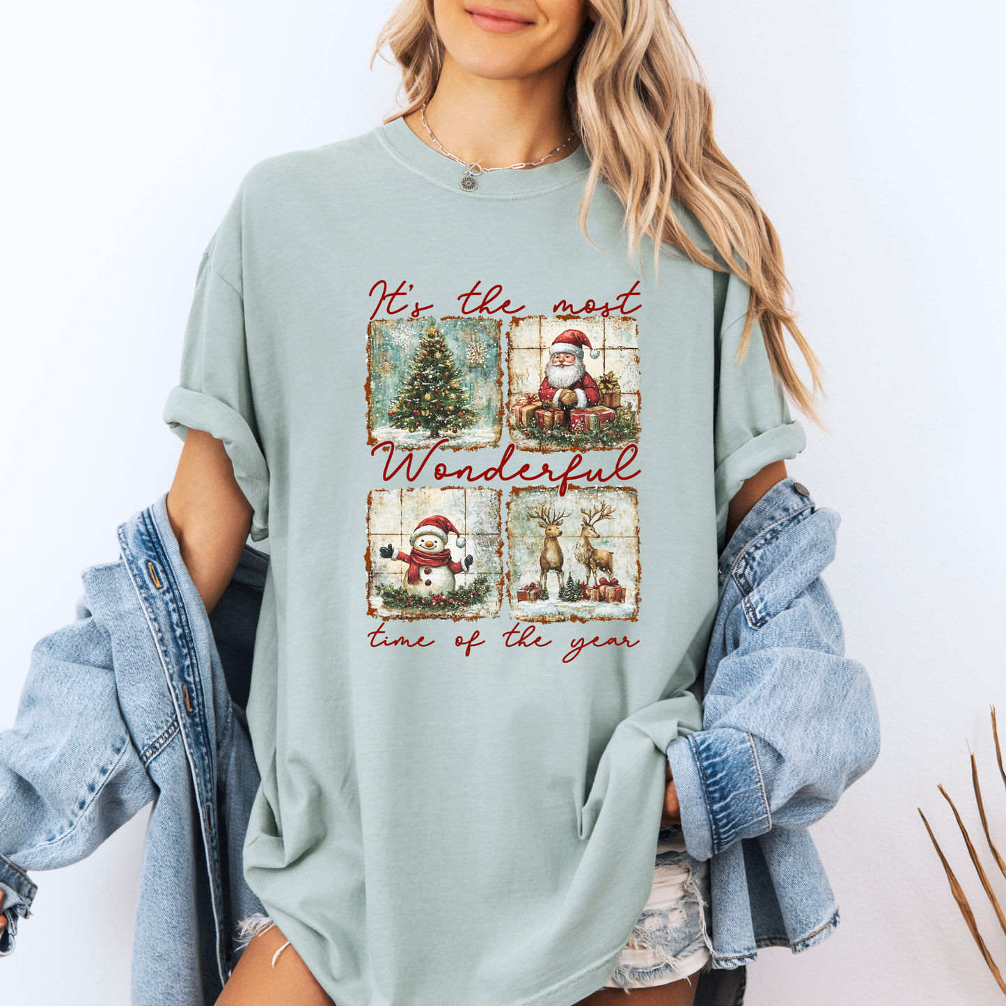 🌟🎅🏼 Vintage Christmas Magic 💫 100% Organic Cotton T-Shirt
