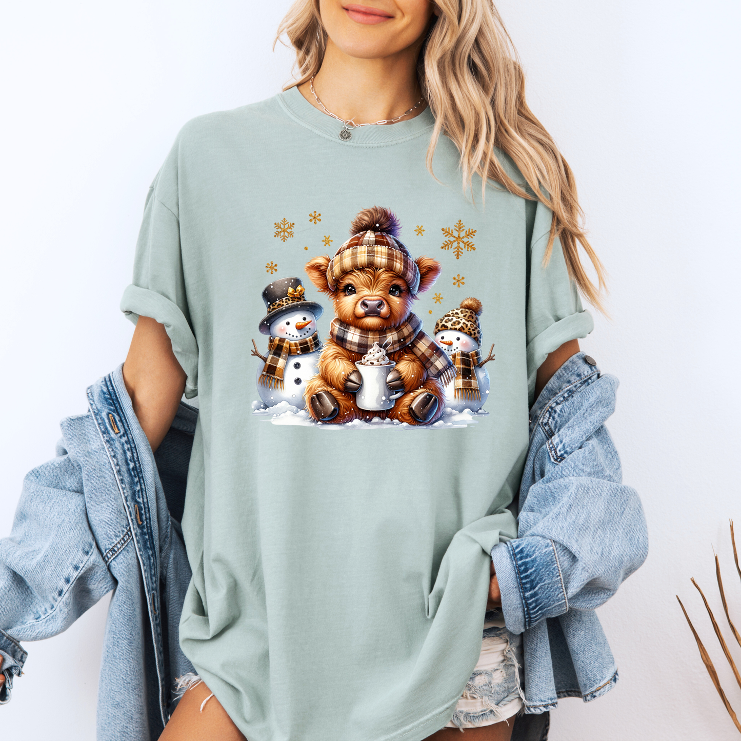 🐮🧣 Cozy Winter Cow 🎄 100% Organic Cotton T-Shirt