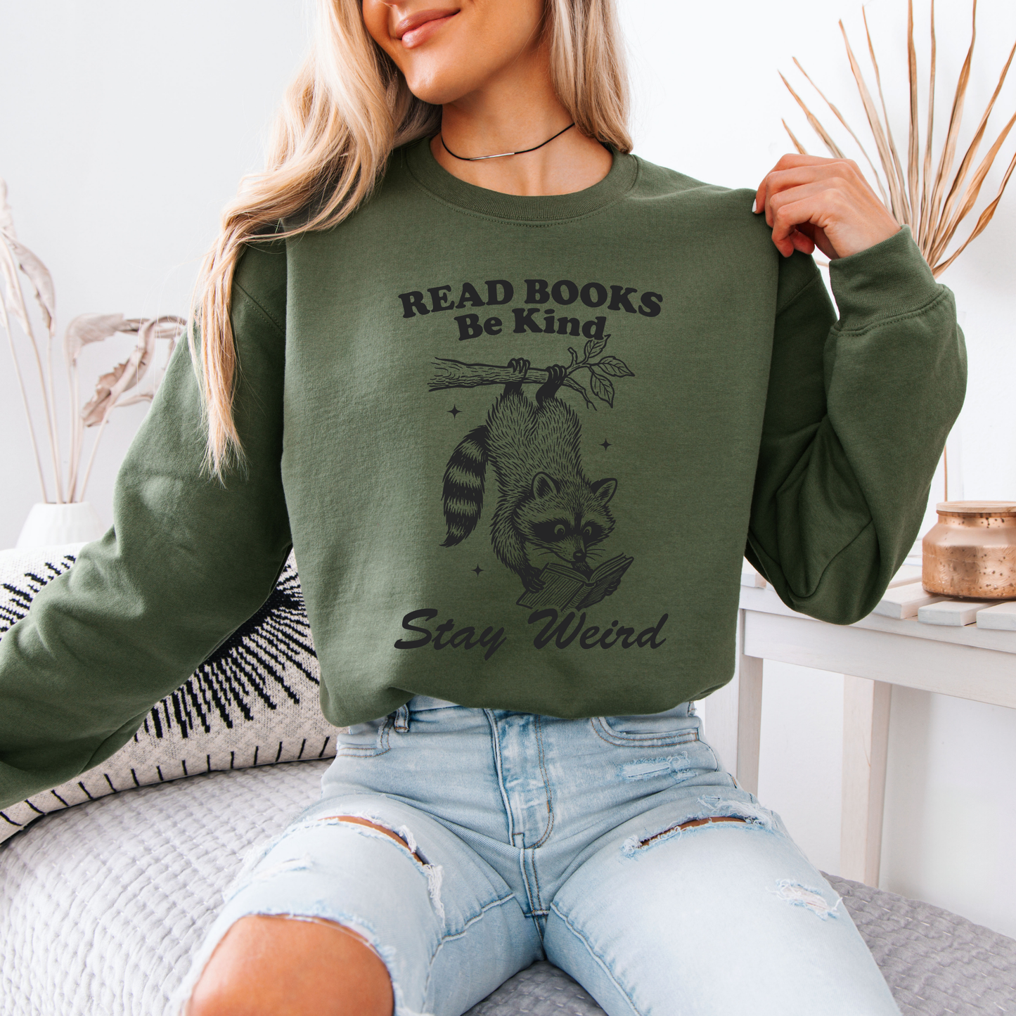 📚 Stay Weird Raccoon – Read Books, Be Kind, Embrace the Odd 🦝✨