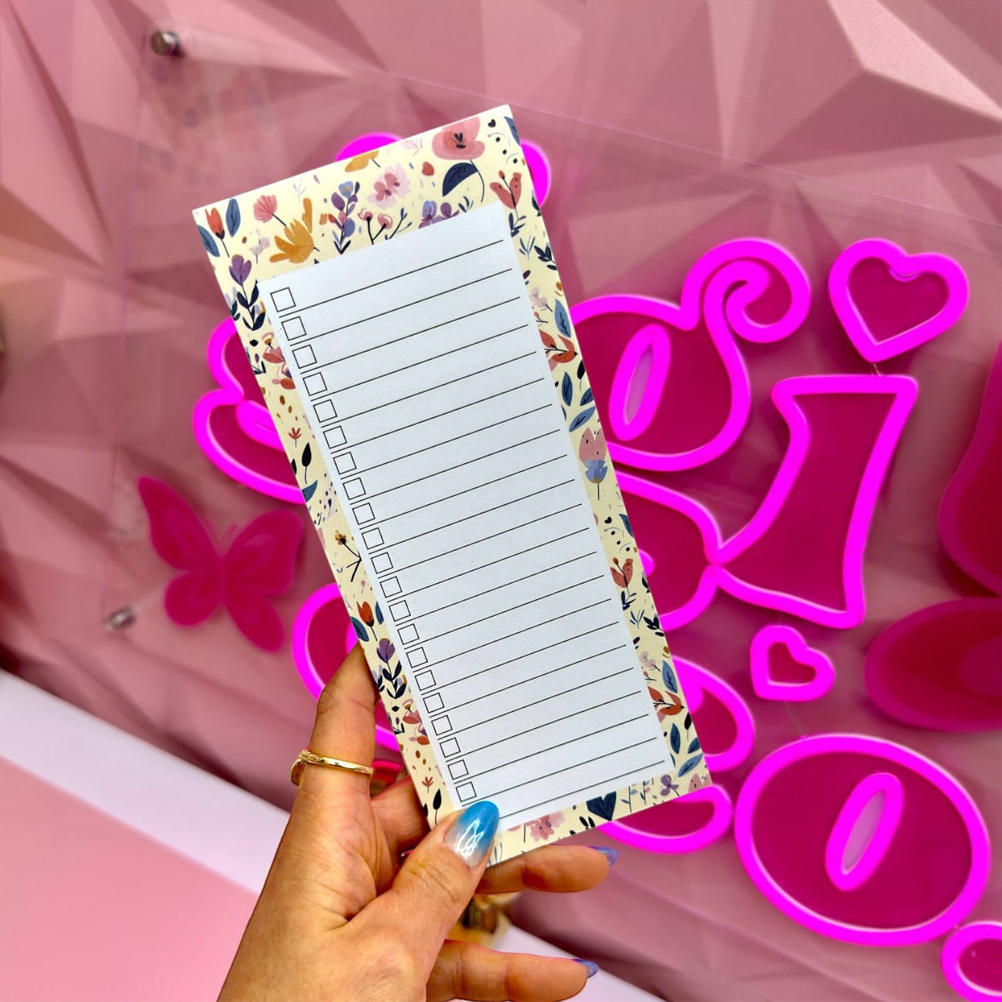 Floral Magnetic Shopping List Pad – Pretty & Practical!
Fridge Must-Have 🛒🌸✅