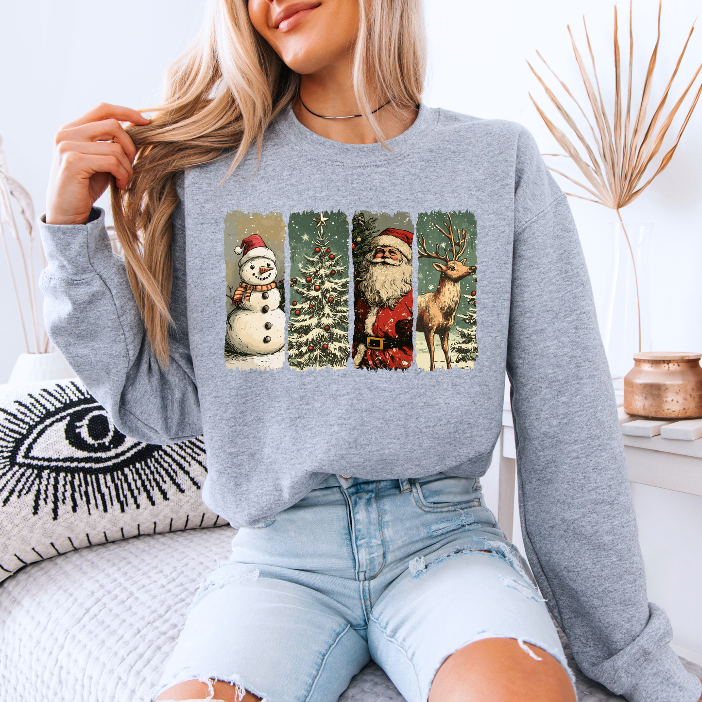 🌟 Retro Holiday Magic 🎄 Organic Cotton Sweatshirt