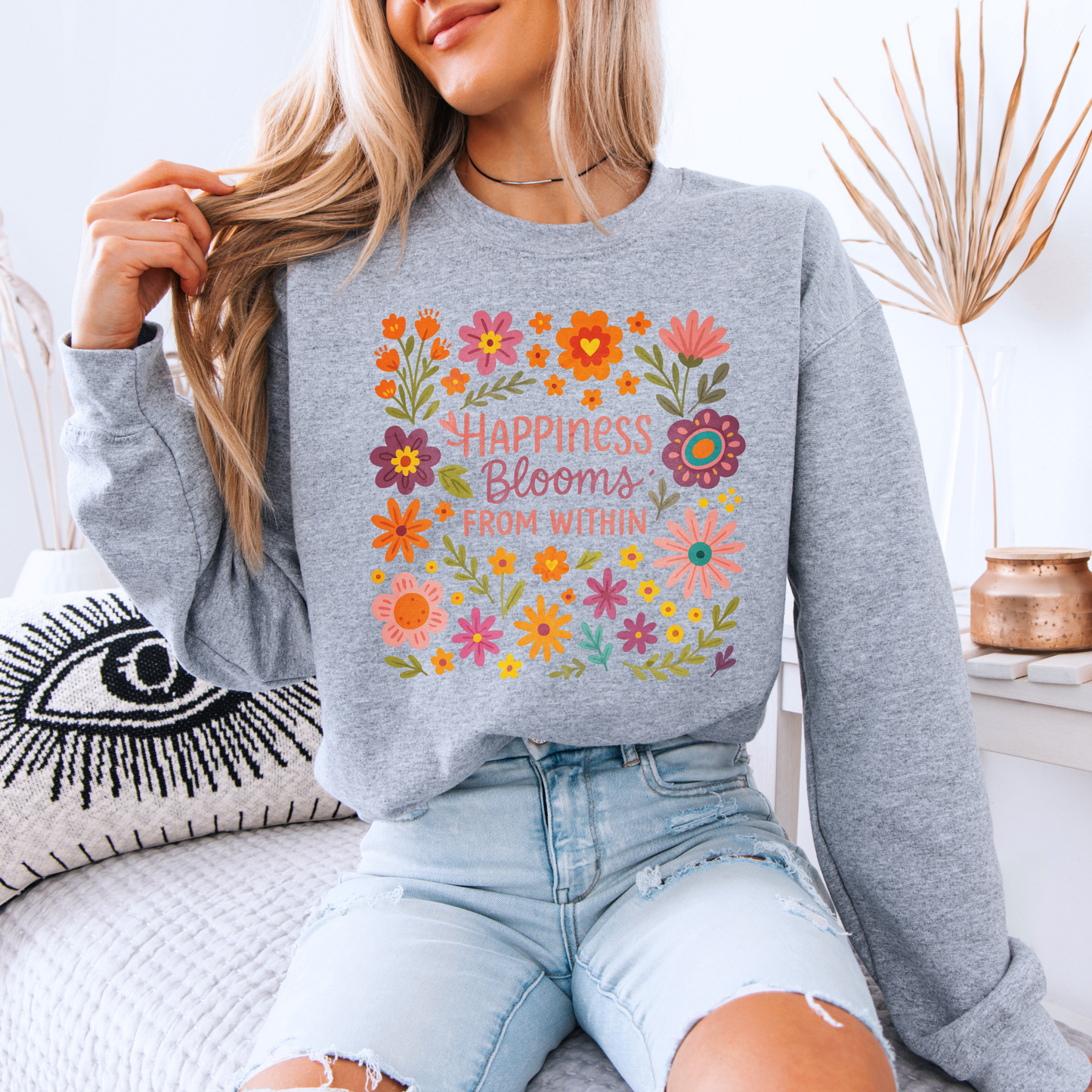 Happiness Blooms Sweatshirt🎀