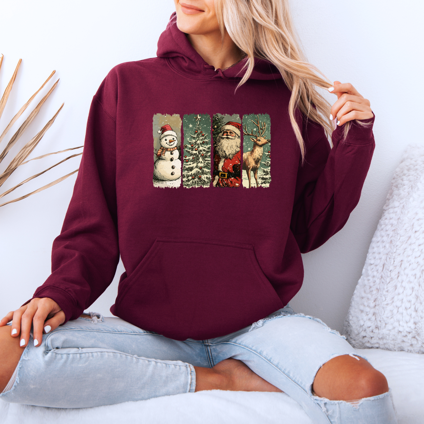 🌟 Retro Holiday Magic 🎄  Luxuriously Thick Hoodie