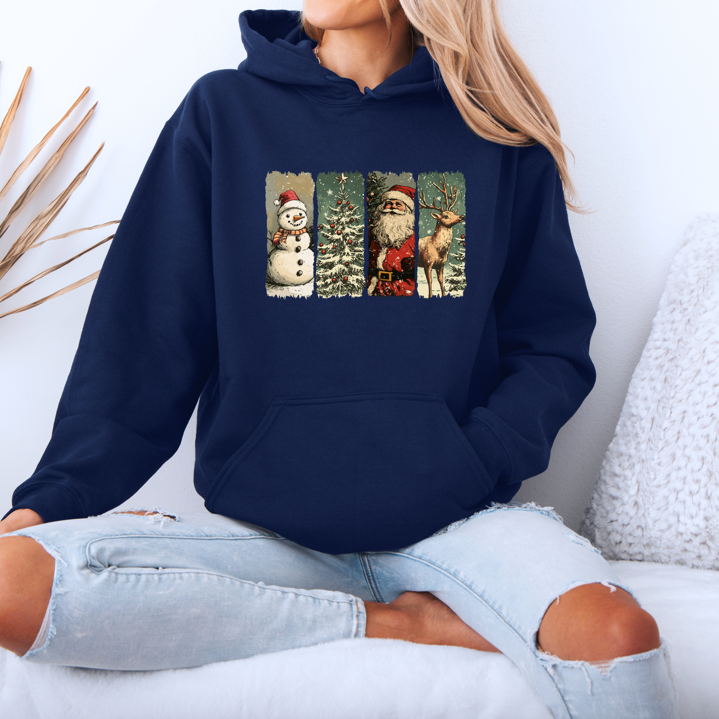 🌟 Retro Holiday Magic 🎄  Luxuriously Thick Hoodie