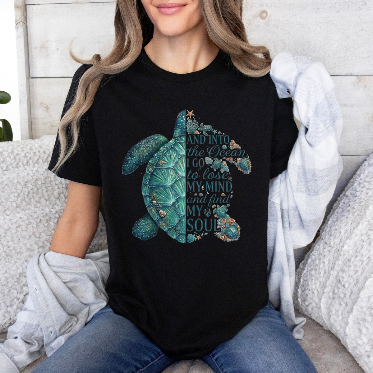 🐢🌊 Into The Ocean Sea Turtle t-shirt
