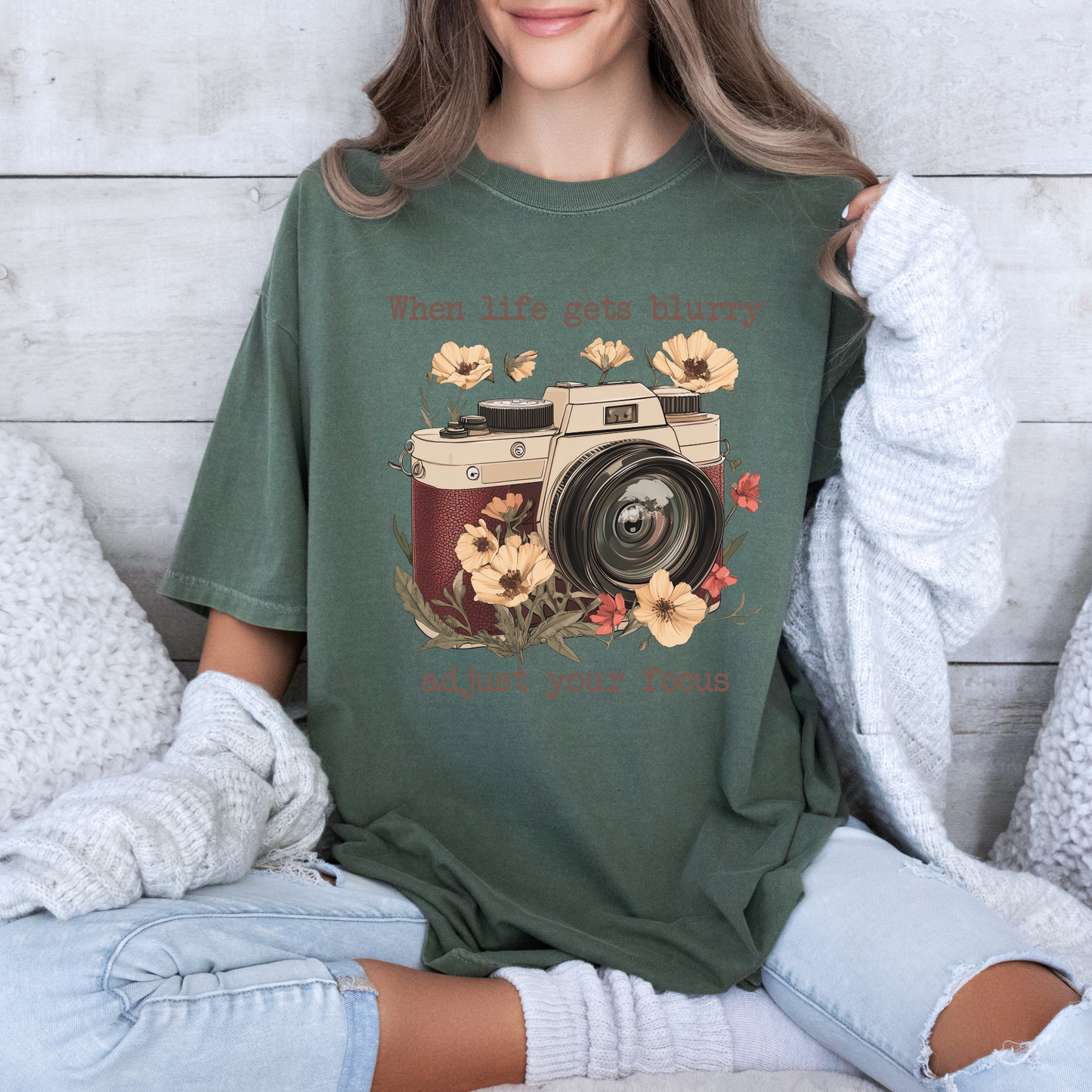 📸🌸 Adjust Your Focus✨
100% Organic Cotton T-Shirt