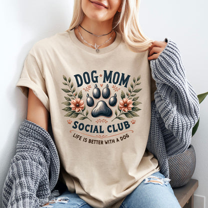 Mom Social Club T-shirt 100% Organic Cotton