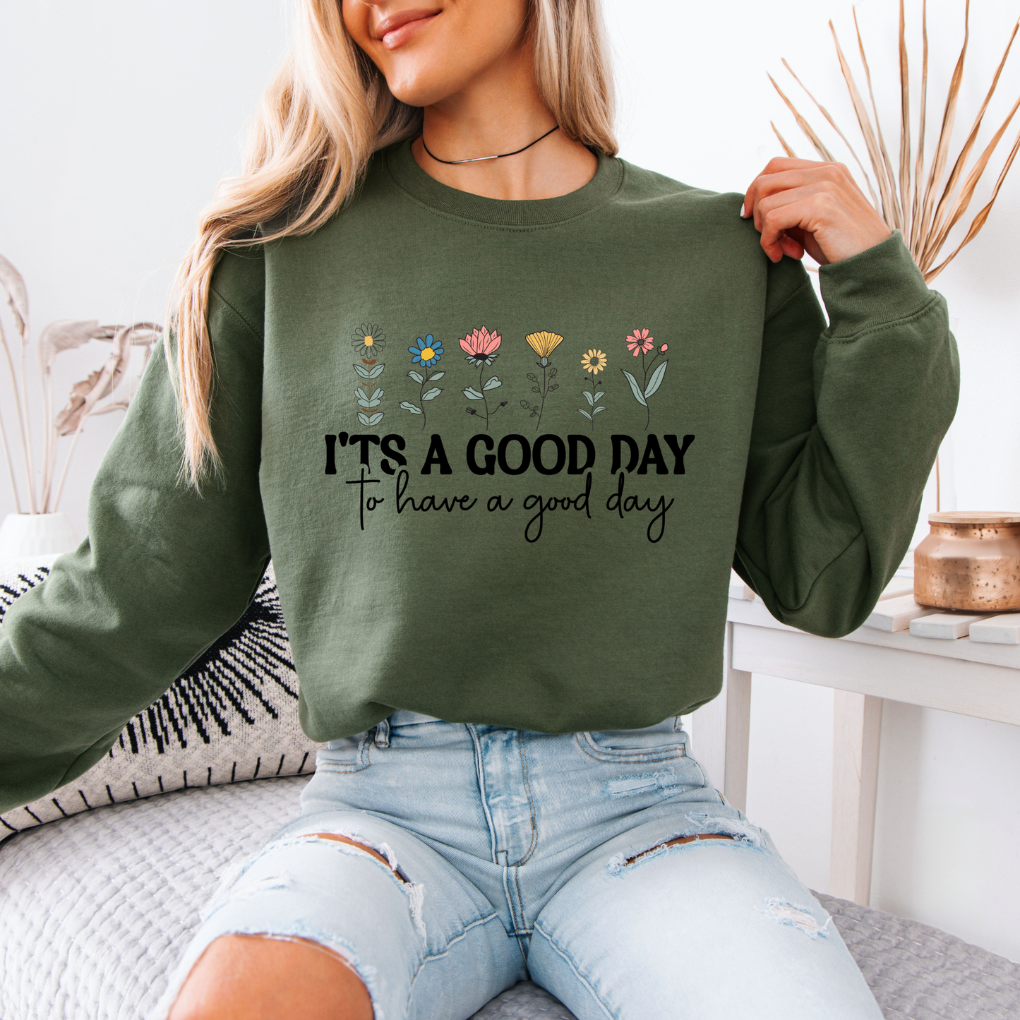 Good Day Wildflowers 🌼 Sweatshirt