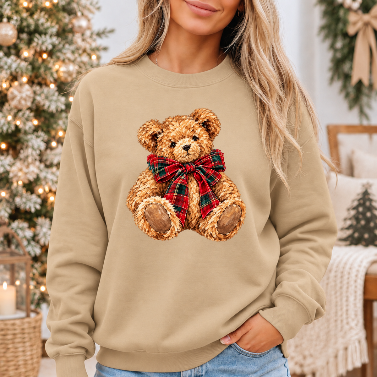 The Cutest Little Christmas Teddy 🧸🎄🎀 Cosy Christmas Sweatshirt
