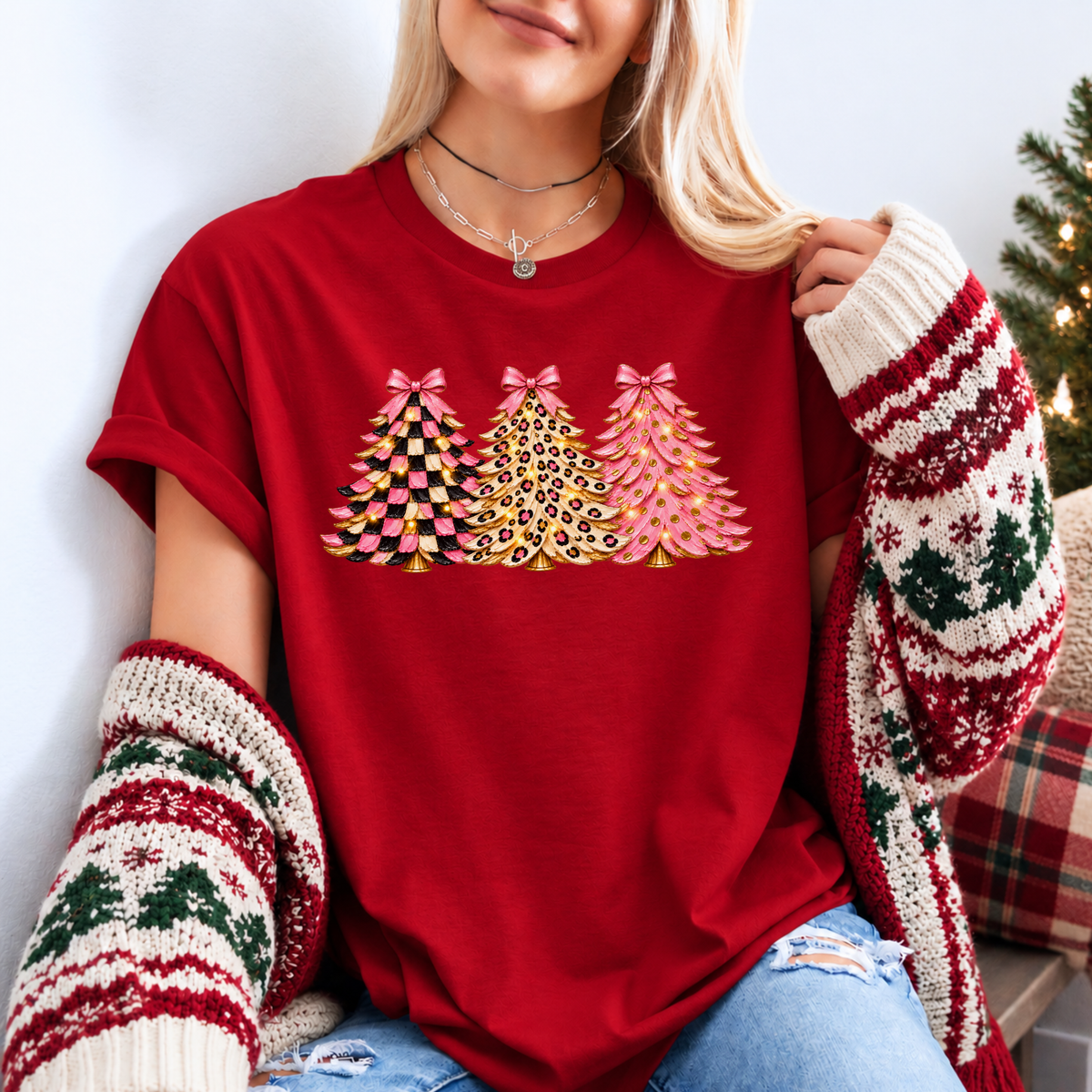 Pink, Wild & Bow-tiful Christmas Trees 🎀🎄✨ Organic Cotton Christmas T-Shirt
