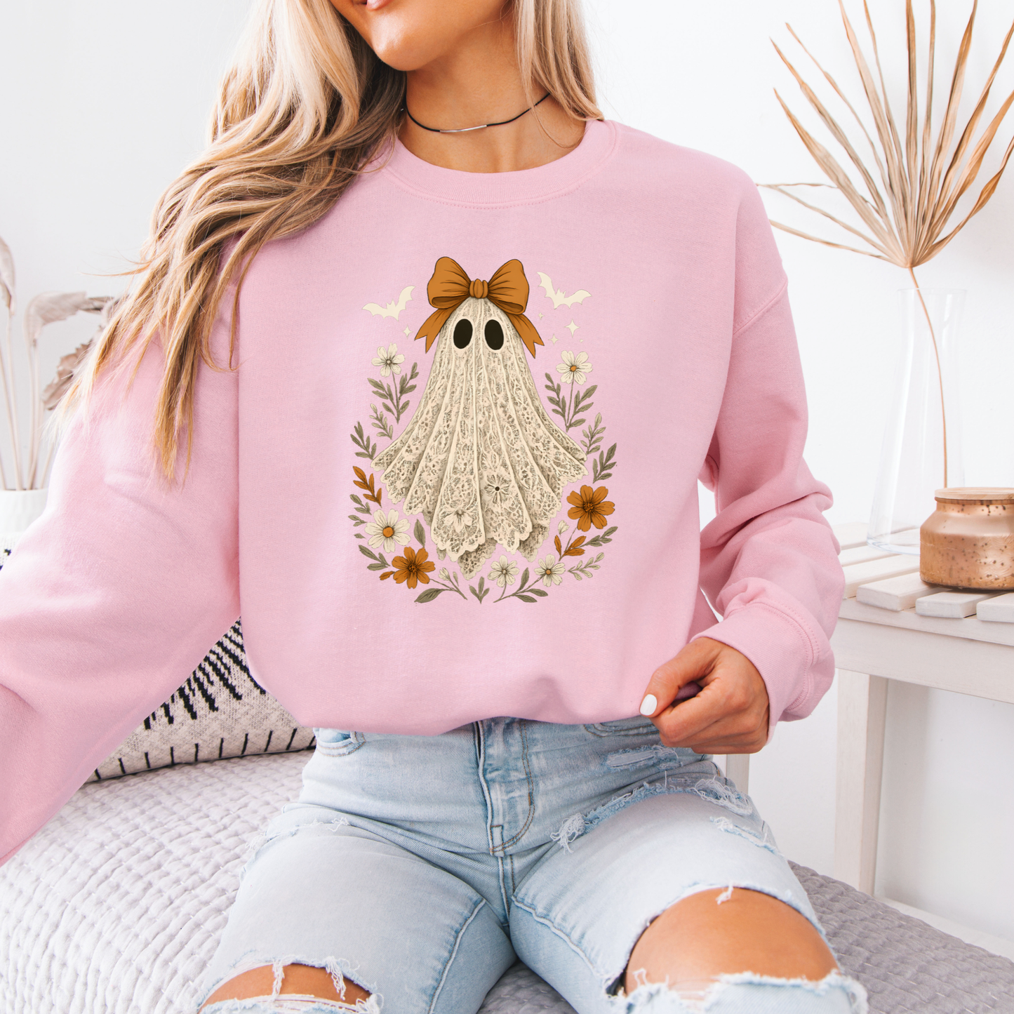 👻🎀 Vintage Lace Ghost Floral Sweatshirt 🌸🍂✨