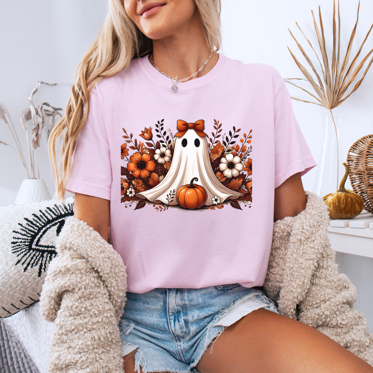 Pumpkin Ghost Bloom - 100% Organic cotton T-shirt