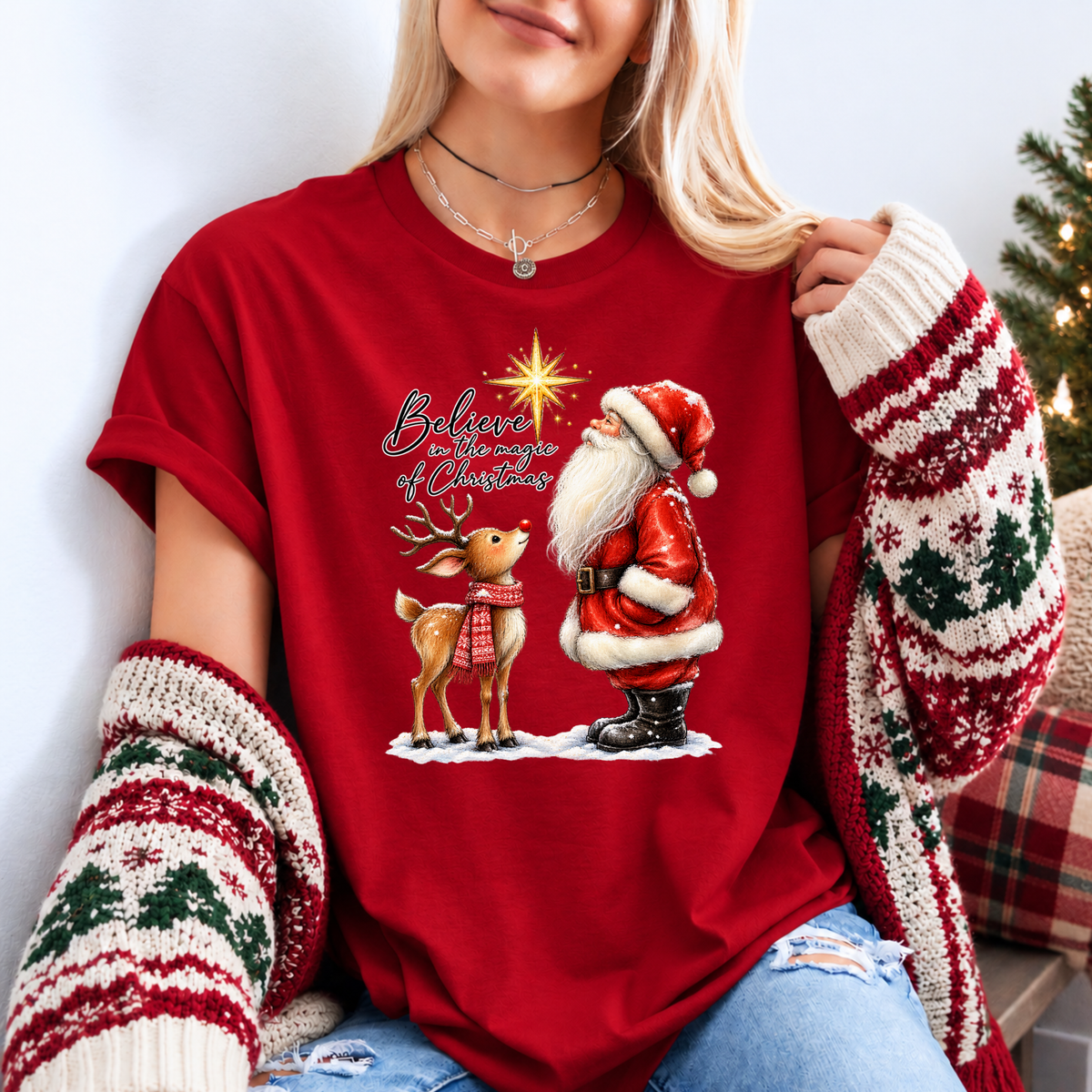 Believe in the Magic of Christmas 🎅🦌✨ Organic Cotton Christmas T-Shirt