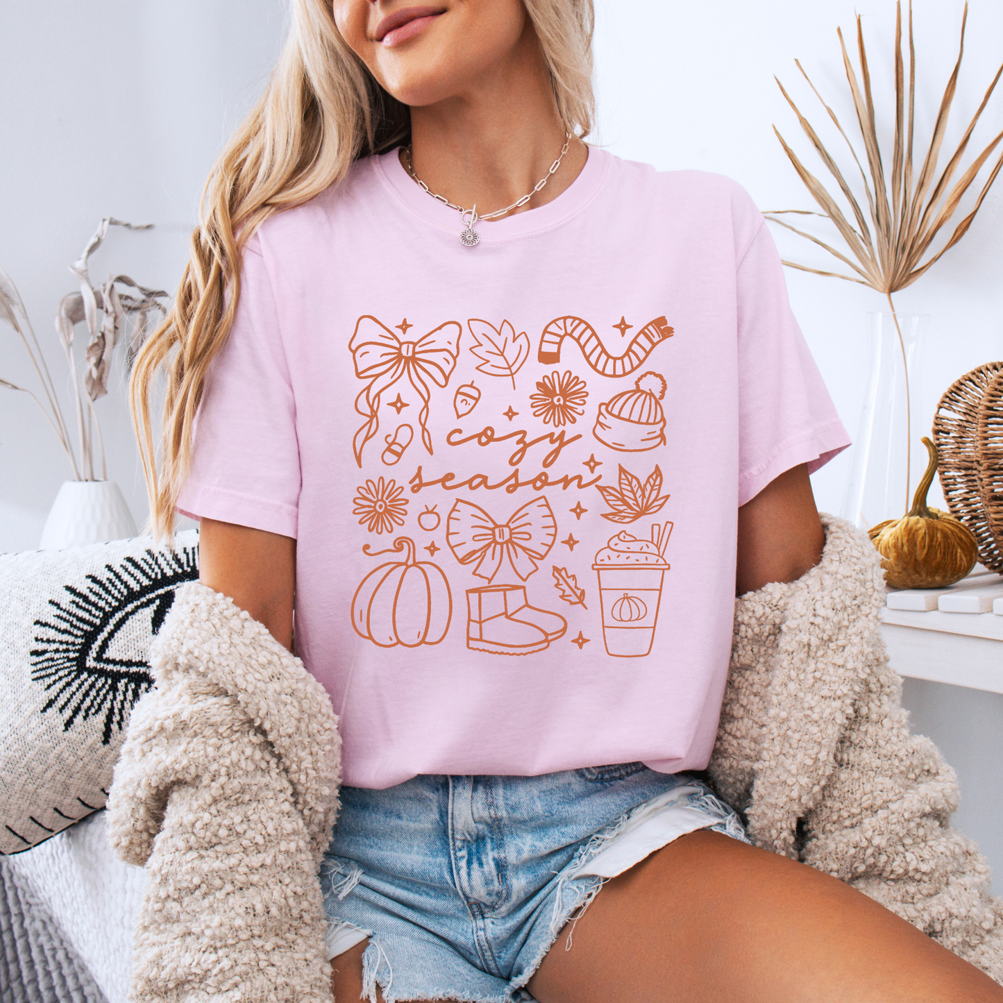 Cozy Season - 100% Organic cotton T-shirt
