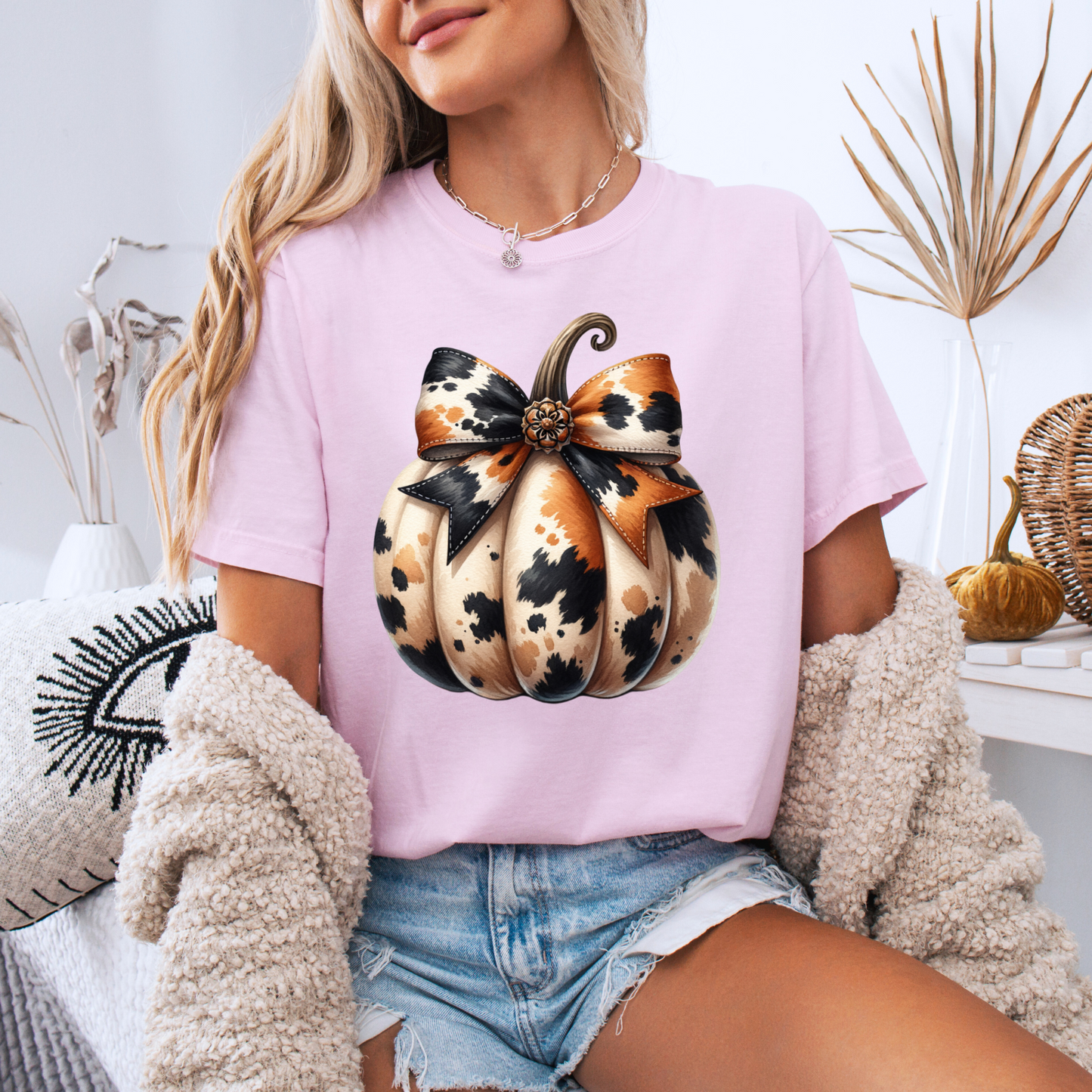 Cowhide Pumpkin - 100% Organic cotton T-shirt