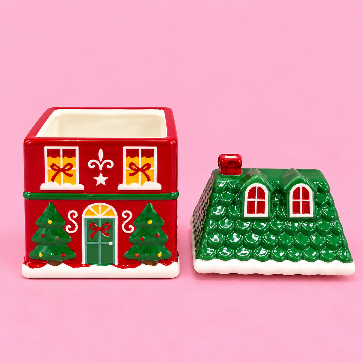 🎄🏠 Red Christmas House Ceramic Oil Burner ❤️✨