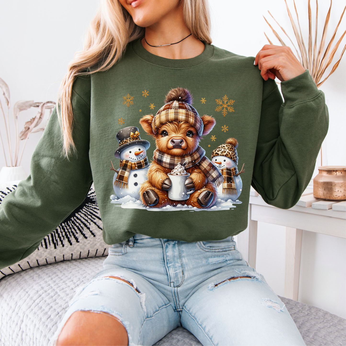 🐮 Cozy Winter Cow ❄️  Organic Cotton Sweatshirt