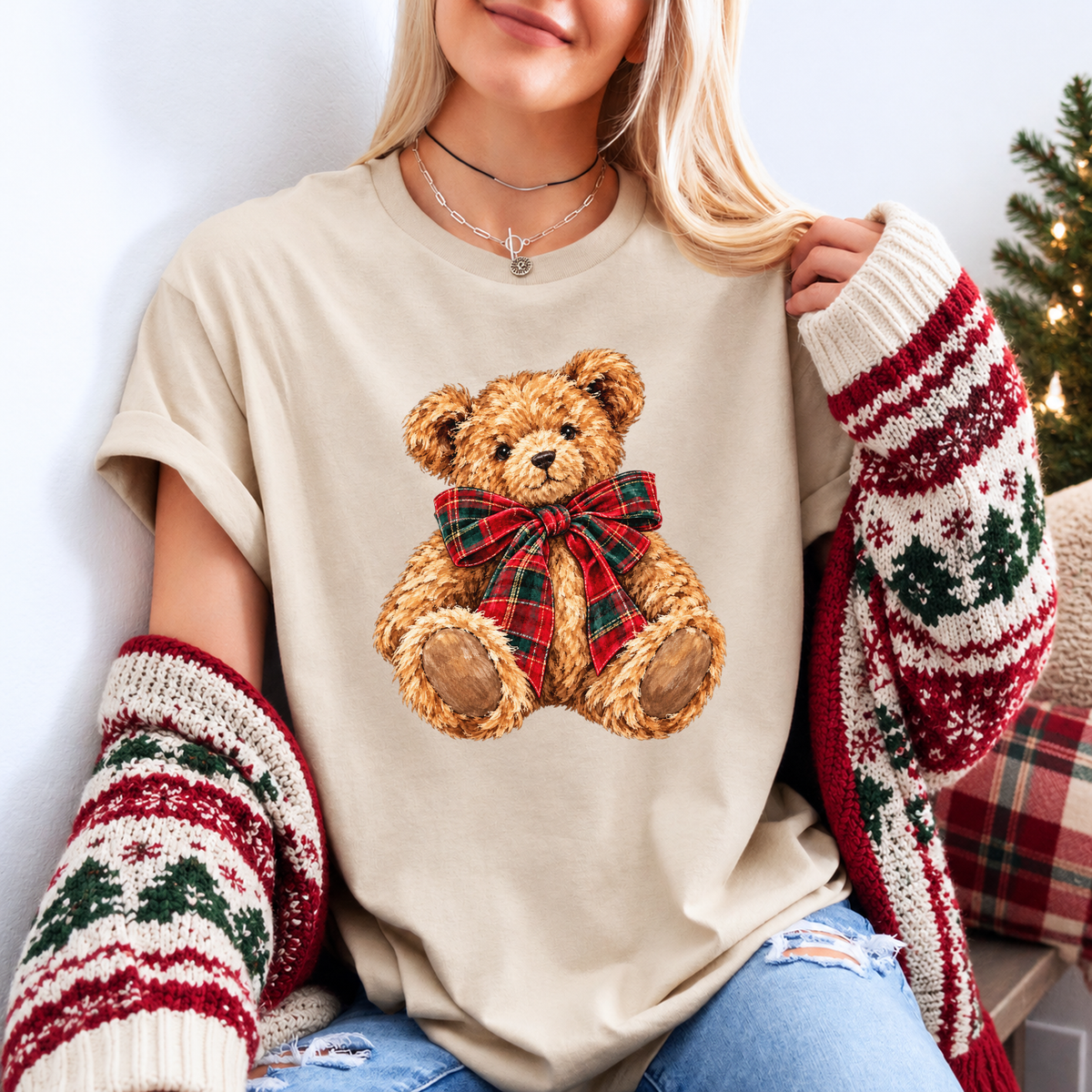 The Cutest Little Christmas Teddy 🧸🎄🎀 Organic Cotton Christmas T-Shirt