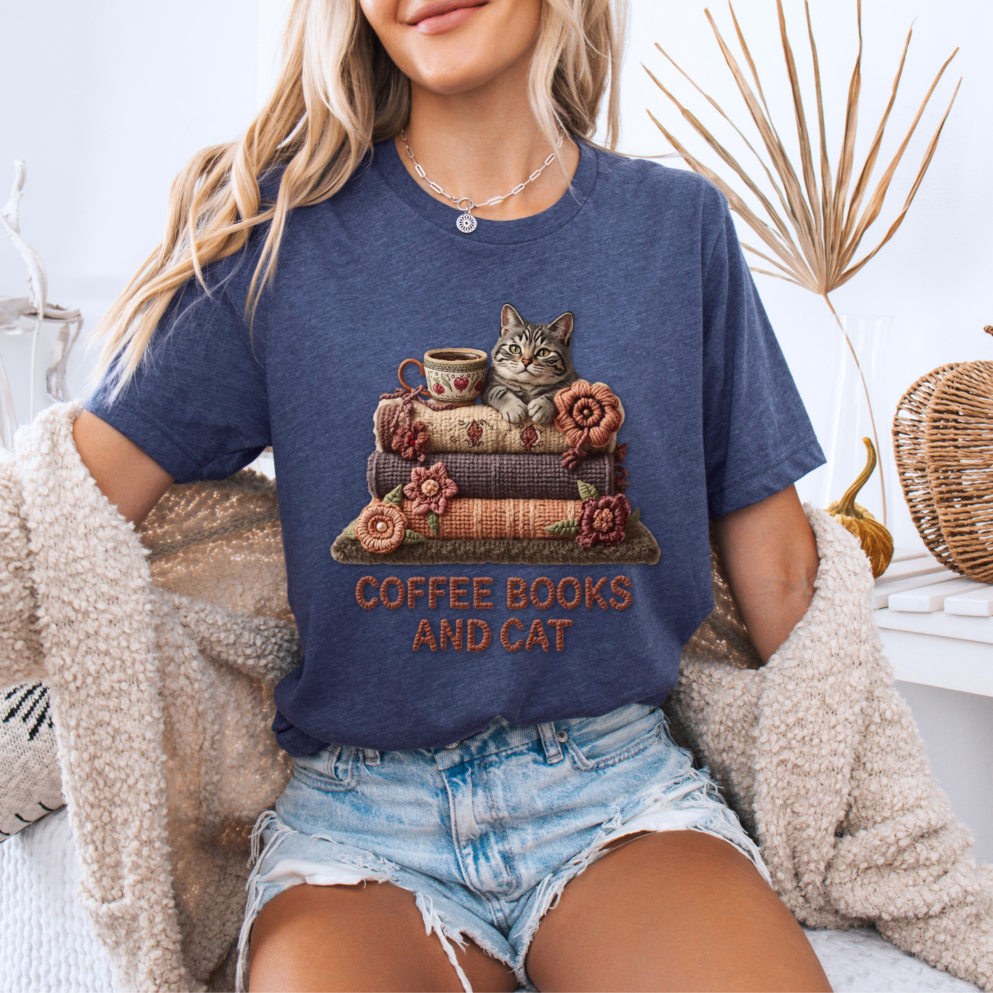 🧶✨ Coffee, Books & Cat Cozy🐱📚

100% Organic Cotton T-Shirt