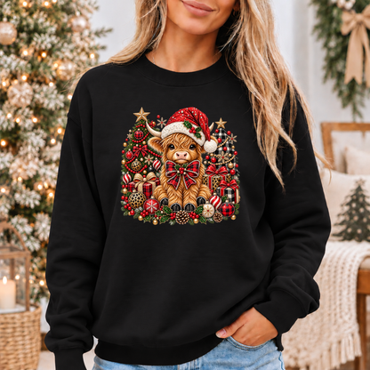 Moo-rry Christmas Highland Cow 🐮🎄🎀 Cosy Christmas Sweatshirt