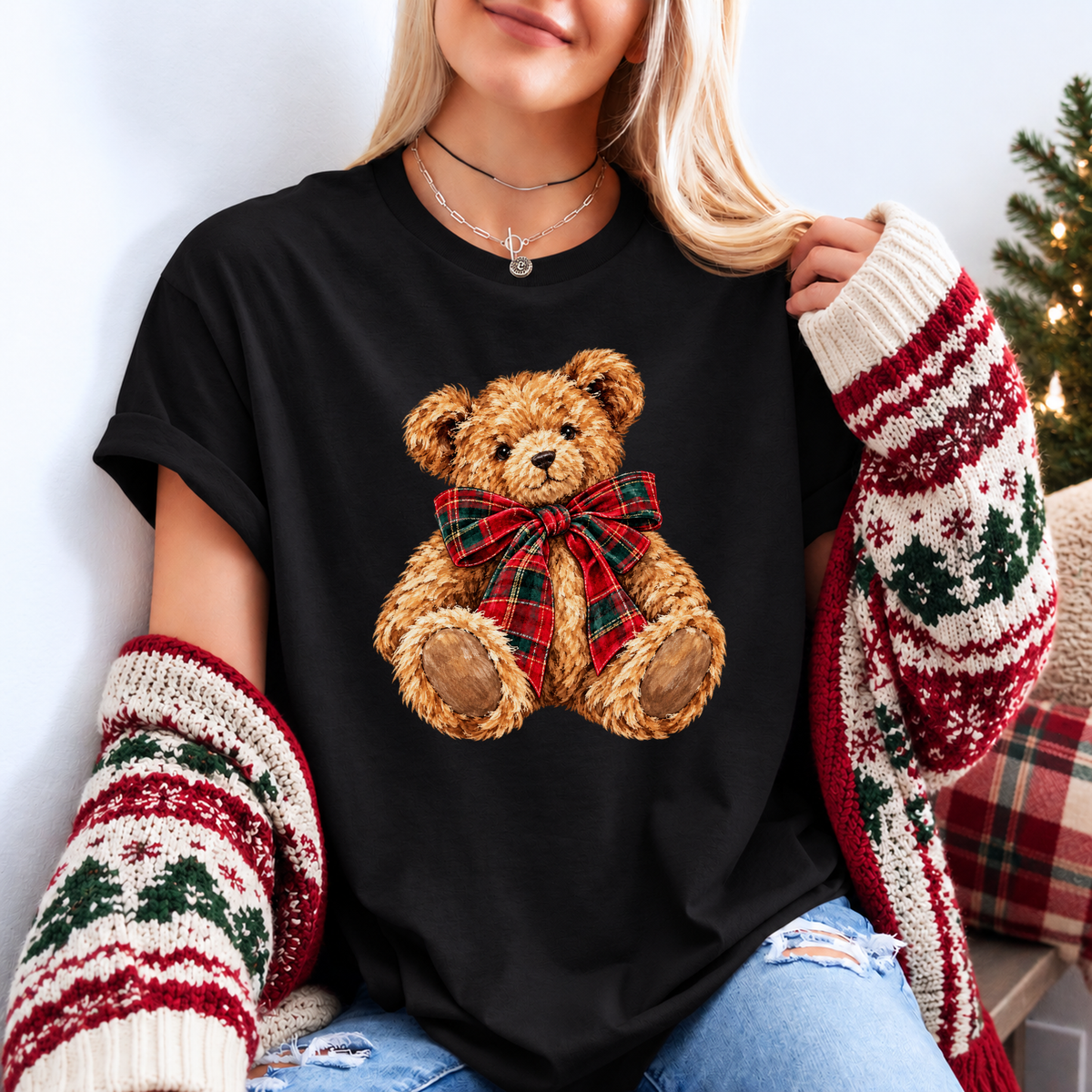 The Cutest Little Christmas Teddy 🧸🎄🎀 Organic Cotton Christmas T-Shirt