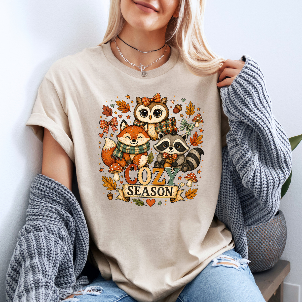 🍂☕ Cozy Season Friends Cotton T-Shirt 🎃✨