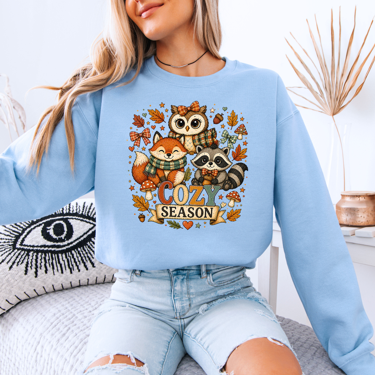 🍂☕ Cozy Season Friends Soft Sweatshirt 🎃✨