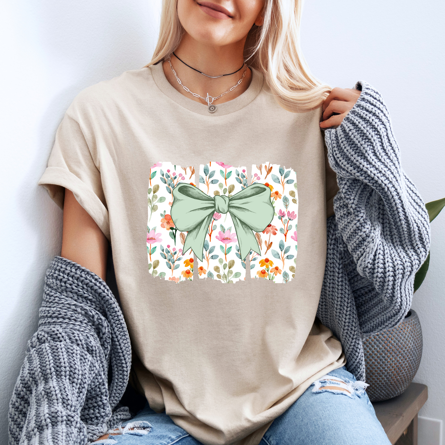 Floral Bow Aesthetic T-Shirt 🎀
