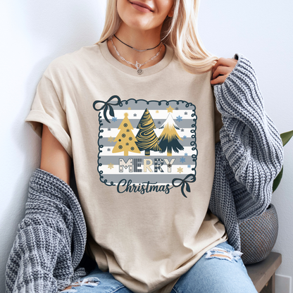 🌟🎁 Golden Merry Christmas 💫  100% Organic Cotton T-Shirt