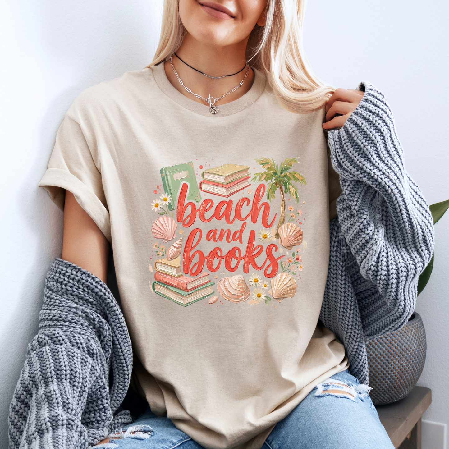 🏖️📚 Beach & Books Summer Reader t-shirt 🌴🐚