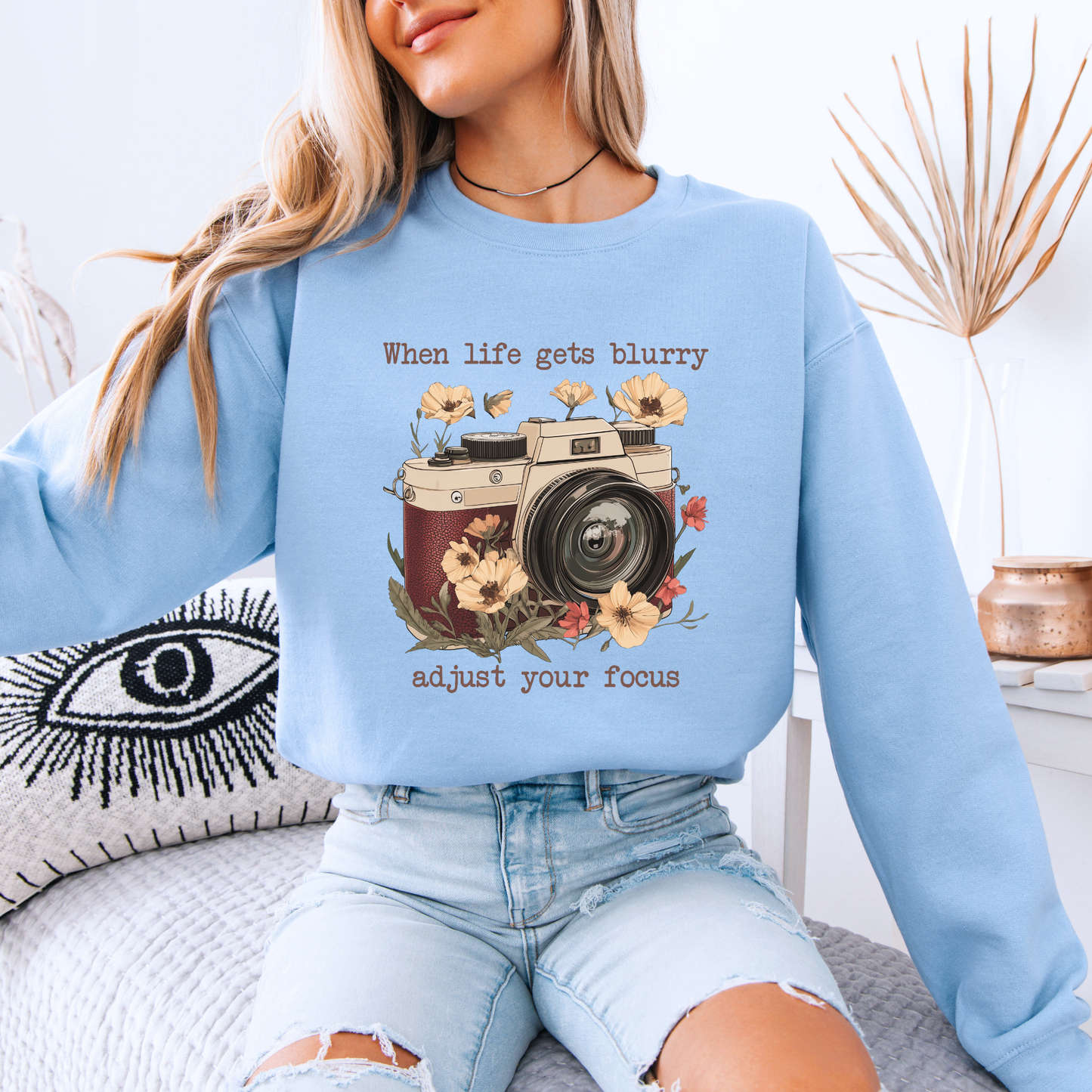 📸🌸 Adjust Your Focus✨
Organic Cotton Sweatshirt