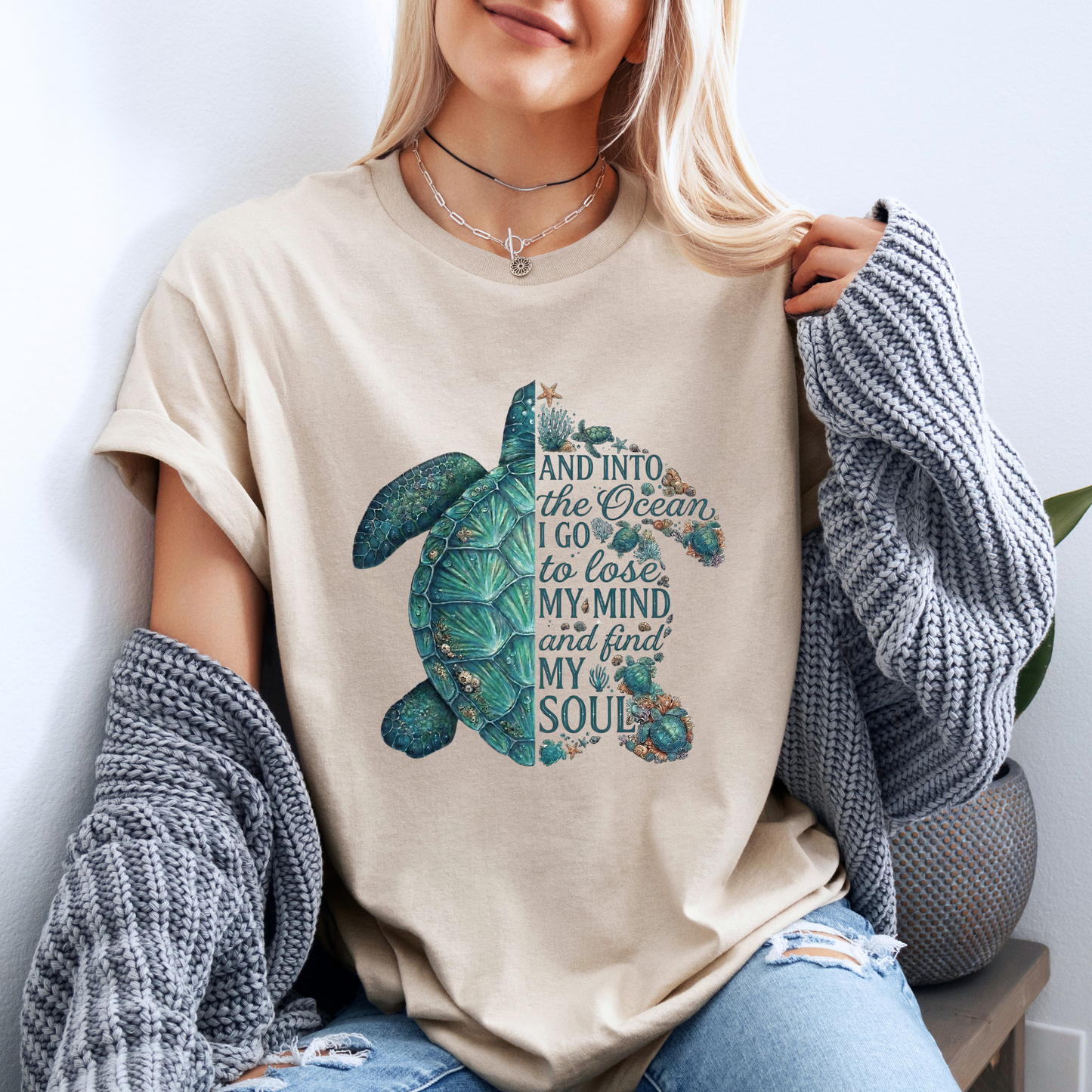 🐢🌊 Into The Ocean Sea Turtle t-shirt