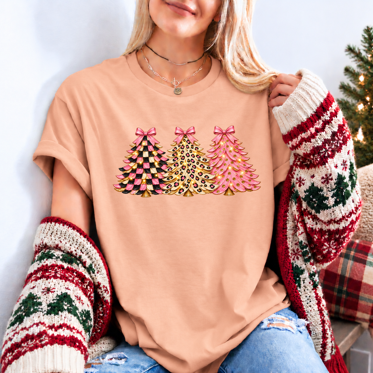 Pink, Wild & Bow-tiful Christmas Trees 🎀🎄✨ Organic Cotton Christmas T-Shirt