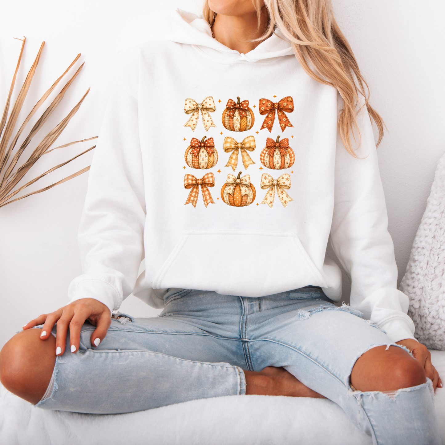 🎀🎃 Pumpkin Bows Autumn Hoodie 🍂✨