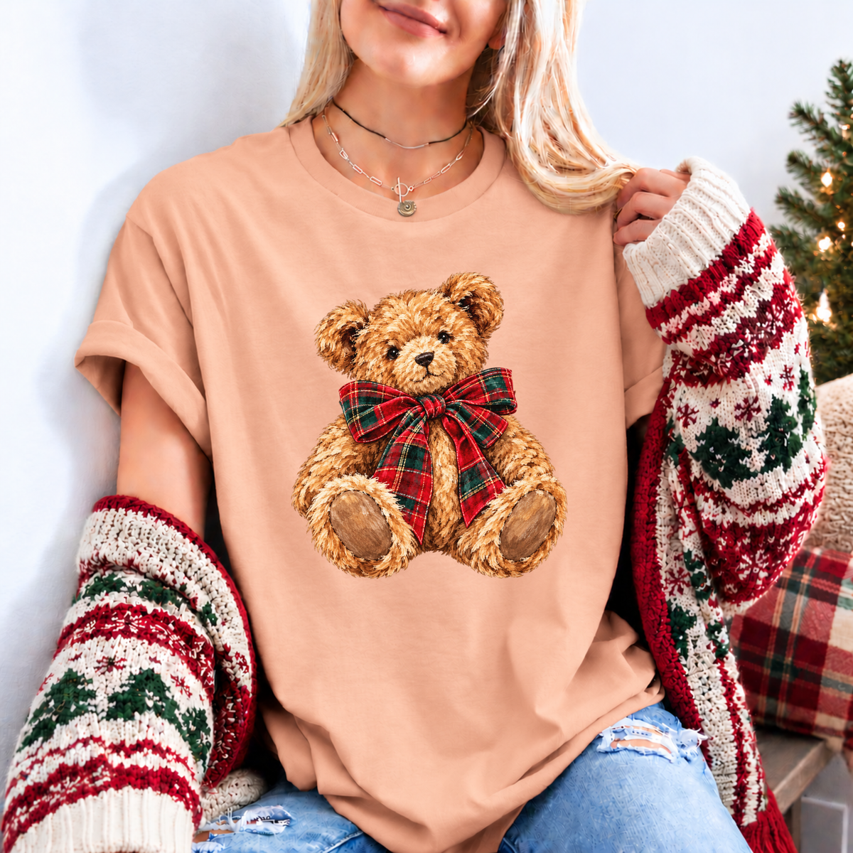 The Cutest Little Christmas Teddy 🧸🎄🎀 Organic Cotton Christmas T-Shirt