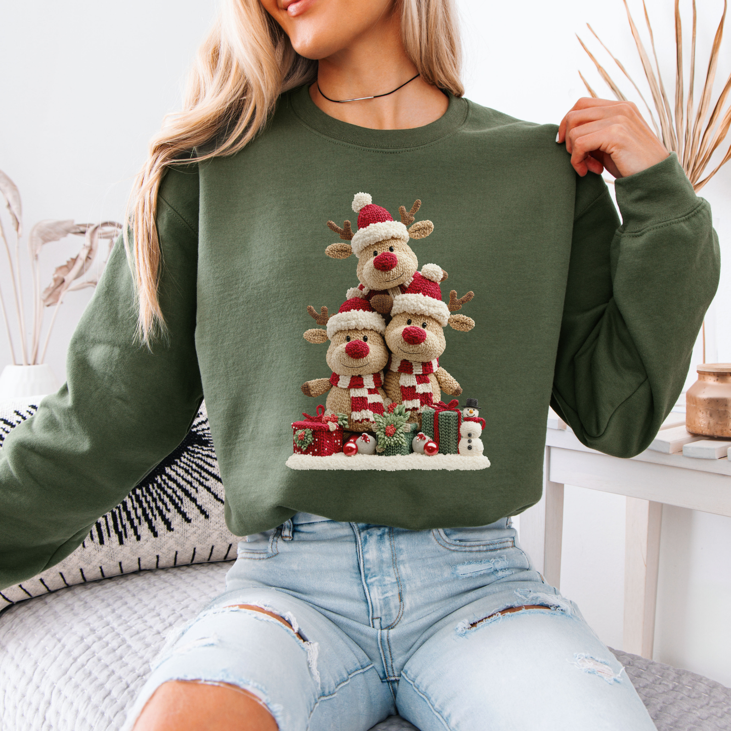 🦌✨ Cozy Reindeer Stack ✨🦌 Organic Cotton Sweatshirt