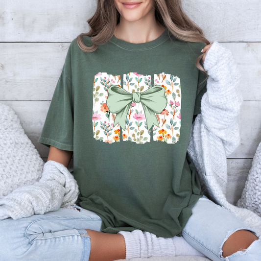 Floral Bow Aesthetic T-Shirt 🎀