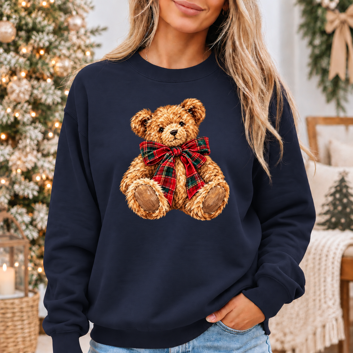 The Cutest Little Christmas Teddy 🧸🎄🎀 Cosy Christmas Sweatshirt