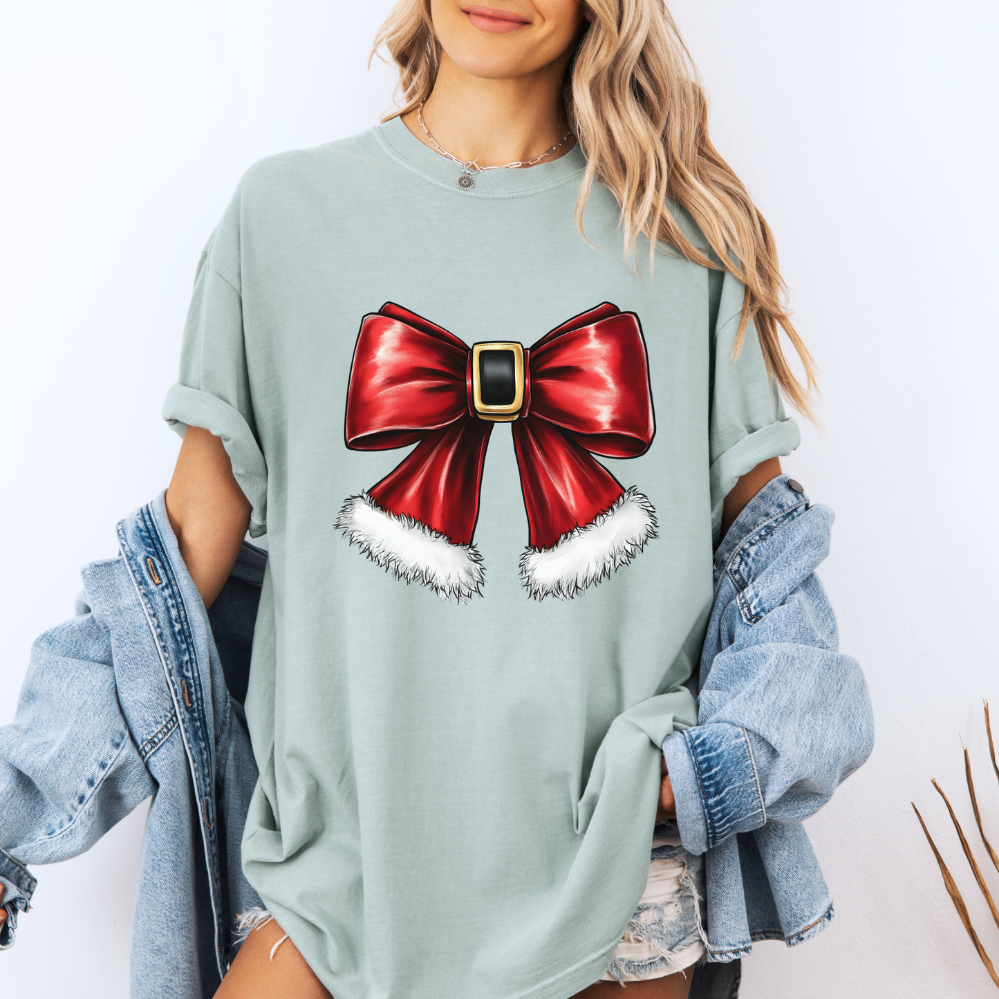 🎀🎄 Santa’s Bow 🧣 100% Organic Cotton T-Shirt