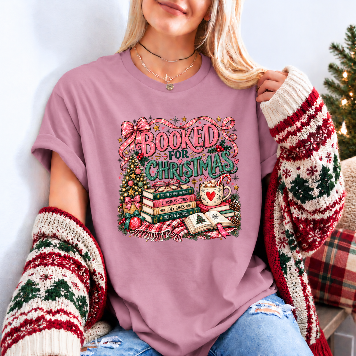 Booked for a Cosy Christmas 🎀📚🎄 Organic Cotton Christmas T-Shirt