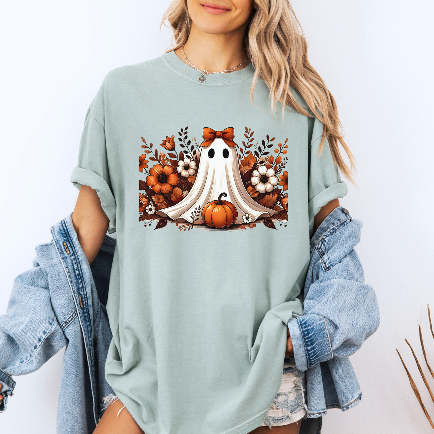 Pumpkin Ghost Bloom - 100% Organic cotton T-shirt